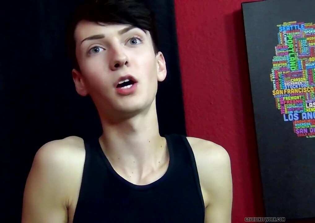 Slim Twink Benjamin trên trường quay