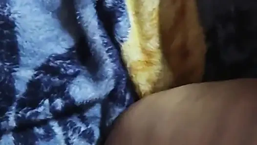 Video seks maroko baru dia tawarkan dirinya untuk pacarnya di rumah suaminya.