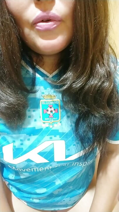 Признаюсь в том, что я сделал в публичном туалете с моим другом