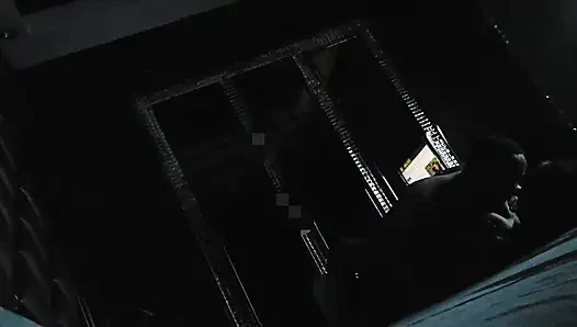 Ich ficke sie sehr hart im Motelzimmer mit Hintergrundmusik