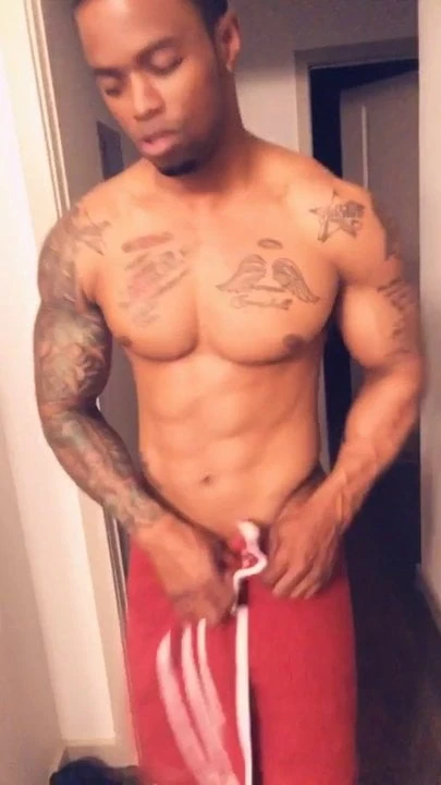 muscle jock jay shower