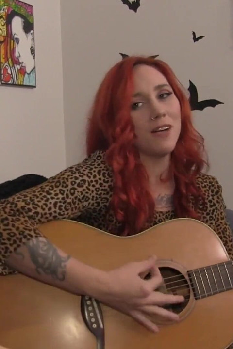 Seksi serenade sinn sage, nova sky