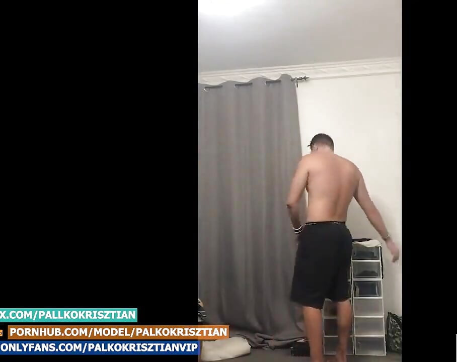 Thoát y dài tốt