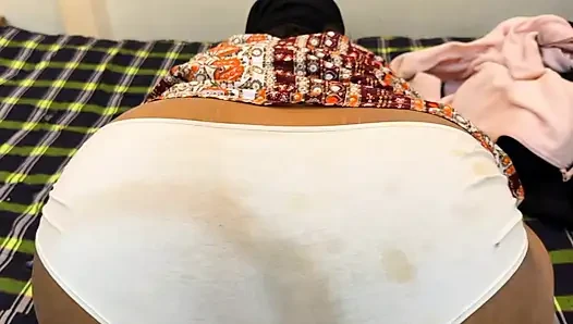 Pertunjukan live tante hot arab pantat bahenol!