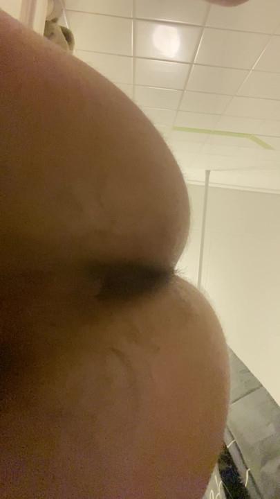 I'm so horny fucking me hard
