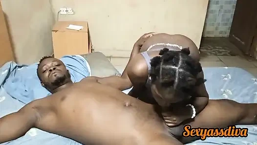 O tatlı komşu o kadar derin ki çok ıslak