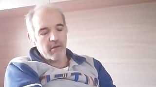 Triple piss with a good handjob for my fanclub friend