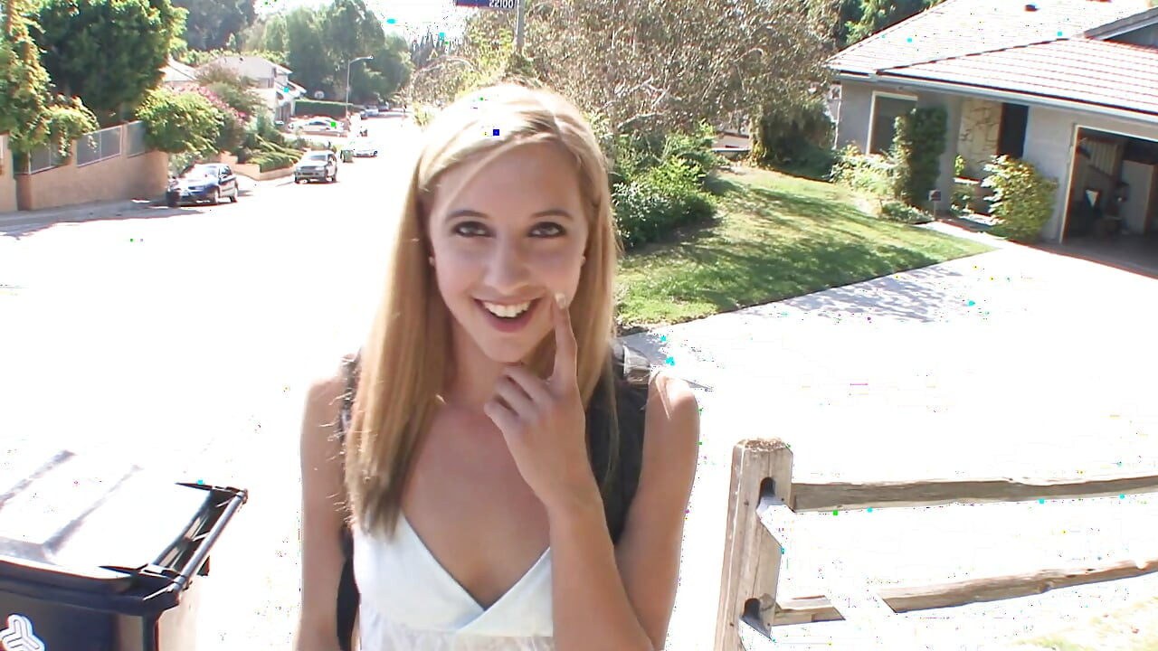 Cutie comes over to neighbor for hot sex