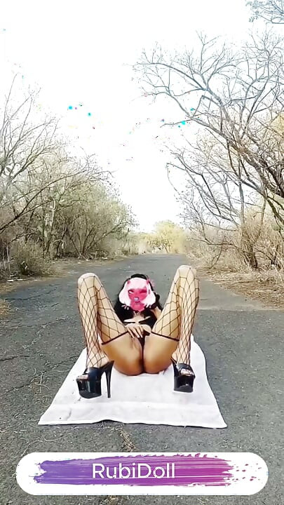 rubidoll prostitute has sex outdoors