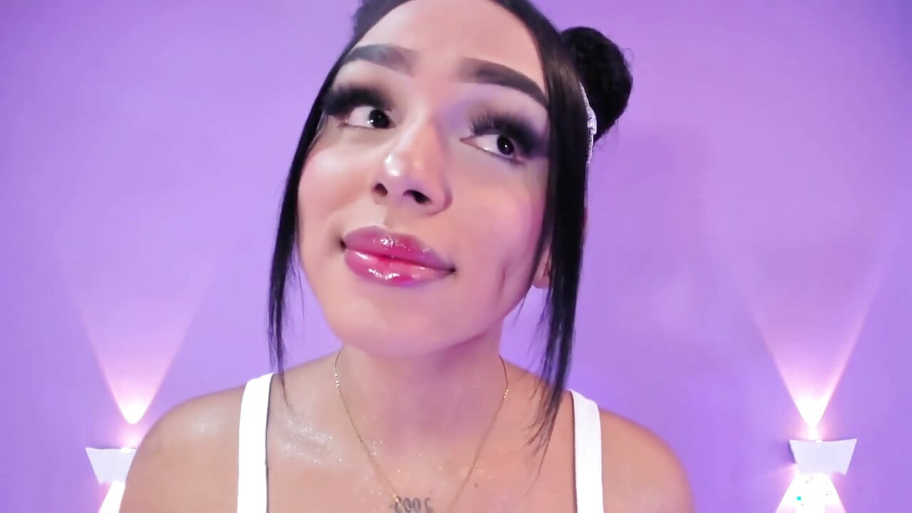 セクシーなジューシーな唇