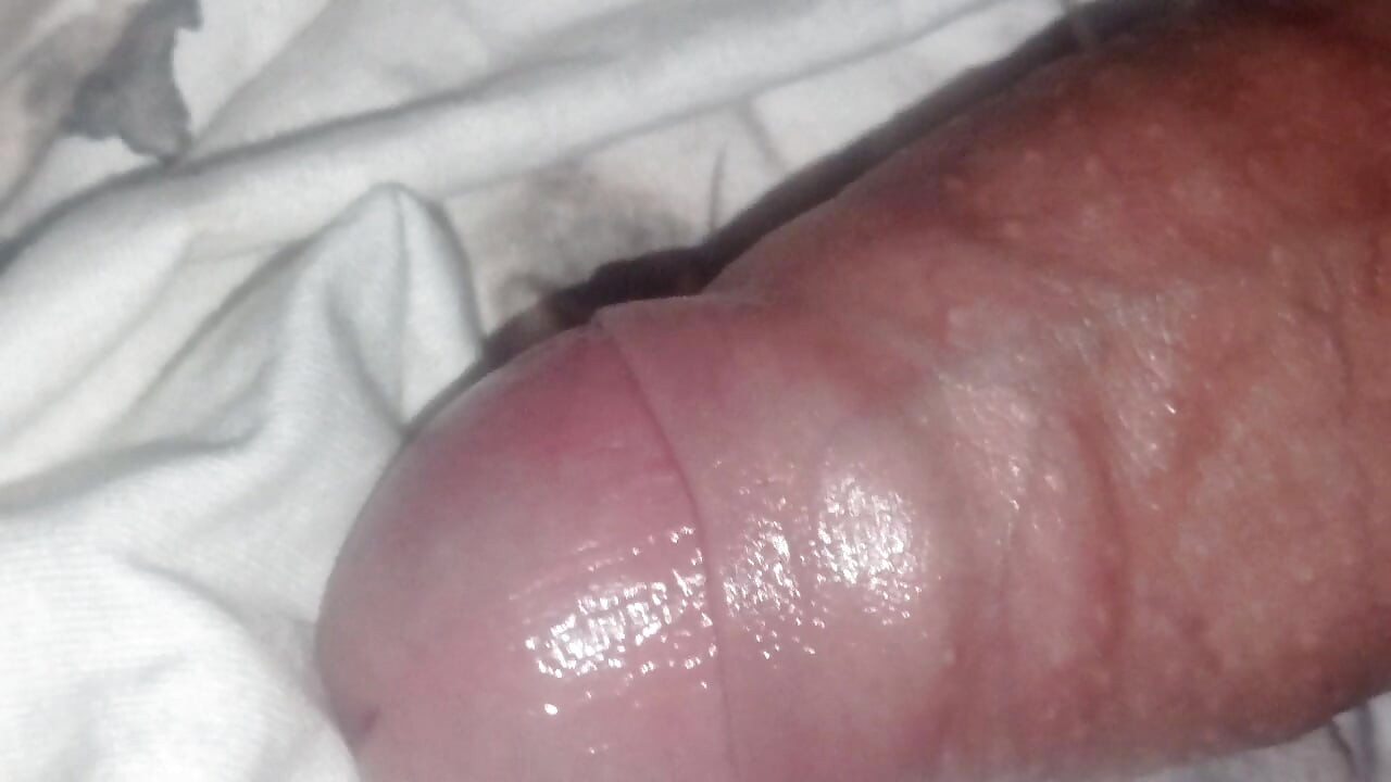 Młode kolumbijskie porno - masturbuję się w swoim pokoju