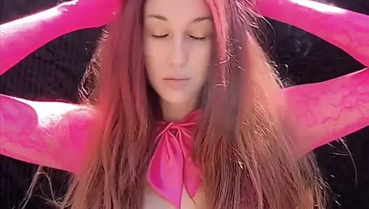 Artemisia si cewek hot italia dengan rambut panjang yang super sange lagi asik fetish rokok