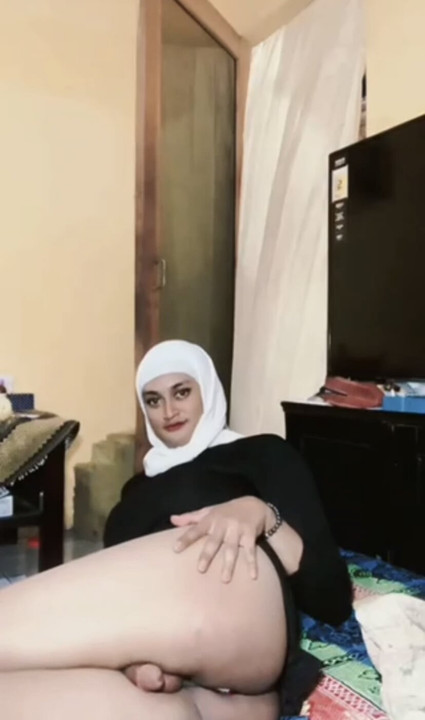 Crossdresser Indo