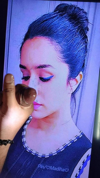 Mais quente homenagem a Shraddha Kapoor reuplodida