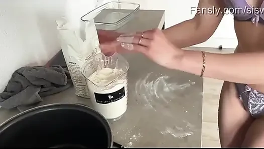 Мясной пирог в домашнем видео