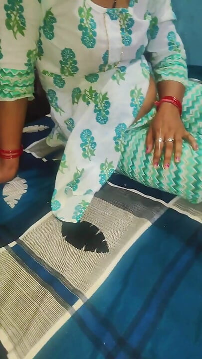 Indian Girl Kavya Bhabhi Blowjob Cum in Mouth Hindi Video
