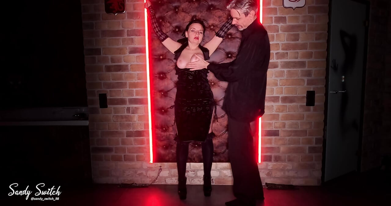 Gothic Halloween: BDSM and other punishments for a slut