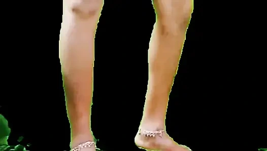 Bhabhi ji is seen in a very sexy look and has become naked, she is massaging big milk, ready to her, be very hot