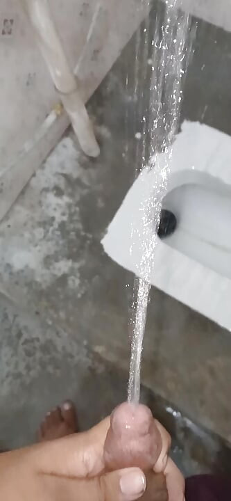 Pee Fountain