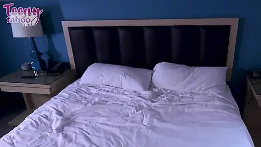 Nadia noja dicrot di dalam di dalam di kampus