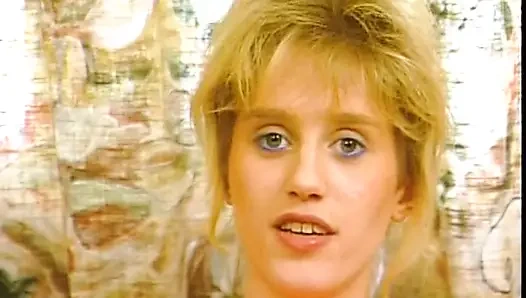 Посмотрите эту сессию с симпатичной крошкой из Германии, которая здесь, чтобы кончить