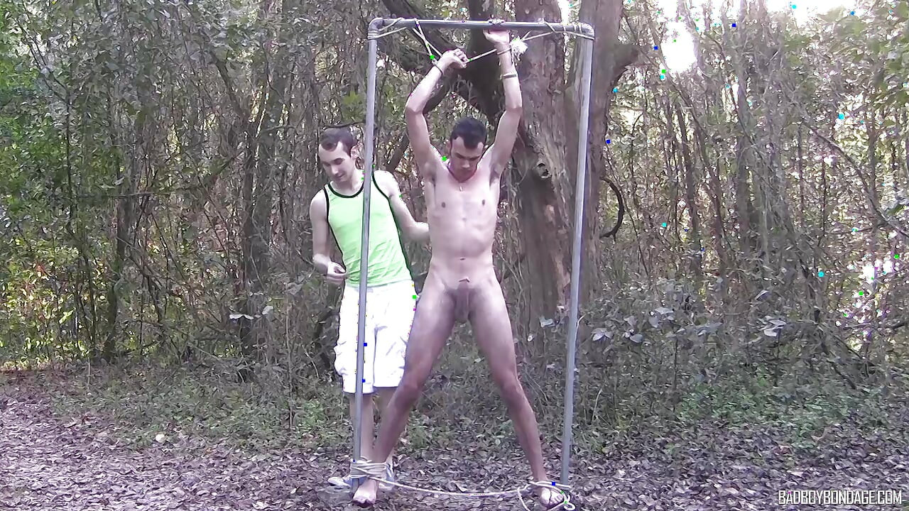 BadBoyBondage: Jaiden Fox uživa i dovodi do rubova Chase Endicks Rock Hard Dick