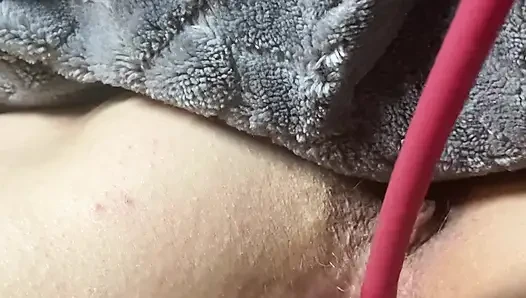 Lara insertion pisse