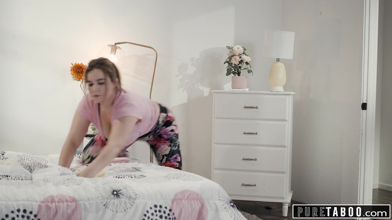 ナターシャ・ナイスは変態カップルにタグ付けさせる