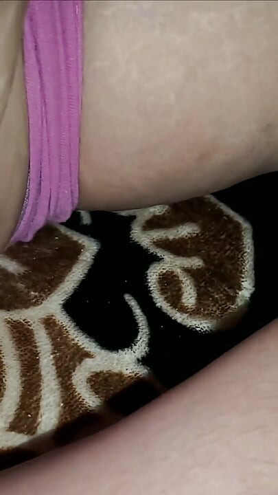 Arab MILF Big Ass Hairy Pussy Fuck My Pussy Bb