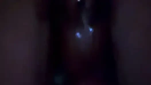 Ebenholz-MILF nimmt BBC backshots teil 2