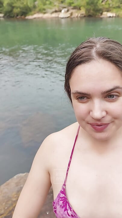 Kongelige par - perfekt blowjob i Mio-natur Jeg kunne ikke holde mig tilbage og fyldte hendes mund