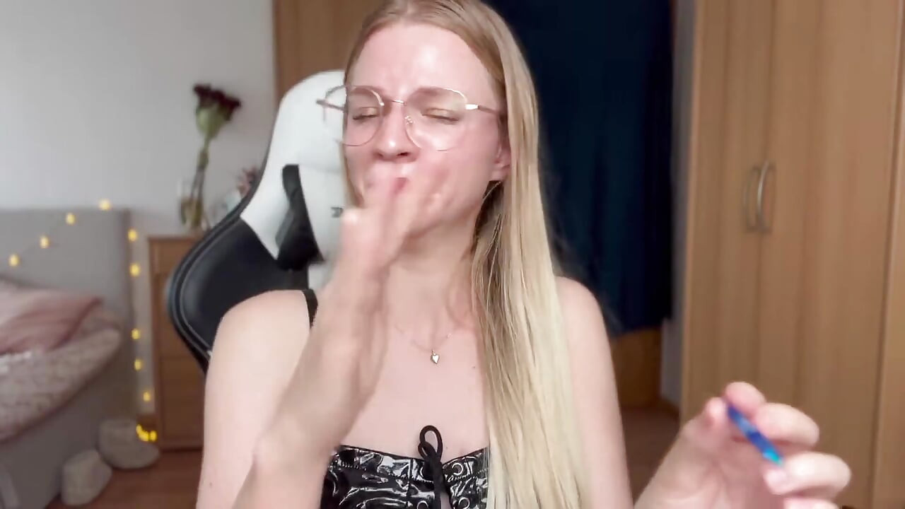 Asmr rol yapma uygunsuz ve kaba muamele