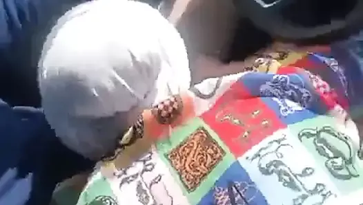 Hijab in car (1)