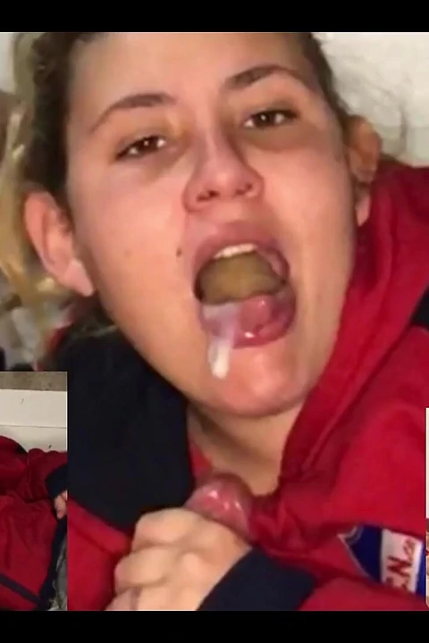 Moje nevlastní sestra bere velkého ptáka do pusy