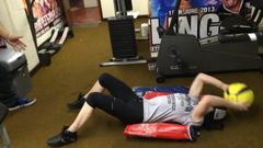 WWE - Paige traint in de sportschool
