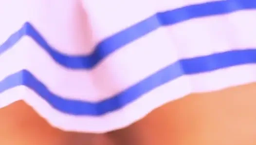 Güzel üniversiteli genç kız dersten sonra o yarağa bindikten sonra