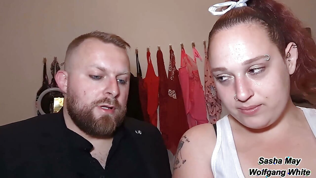 Slampig student blir smiskad och halsknullad - tabu rollspel med smutsig prat - sperma i munnen