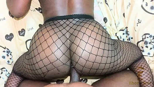 Seksi Abanoz Amatörler, Gece Boyunca Erkek Arkadaşını Baştan Çıkarmak Için Rolünü Oynuyor