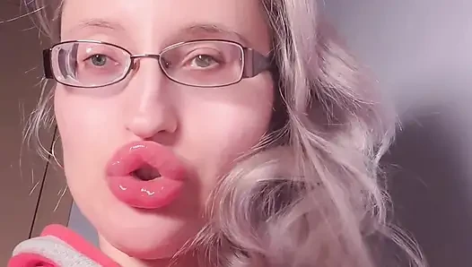 Bimbo Red Lipgloss Captivated