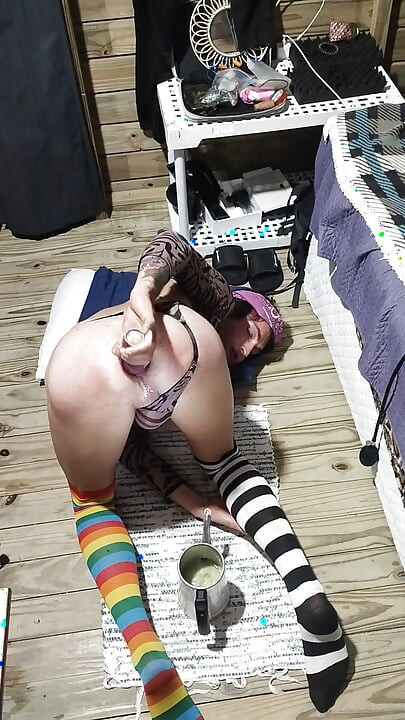 Sissy trans femboy kurva analna igračka