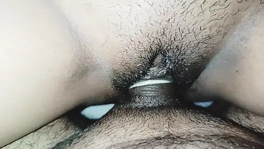 Video ngentot memek terbaik sambil ditonton