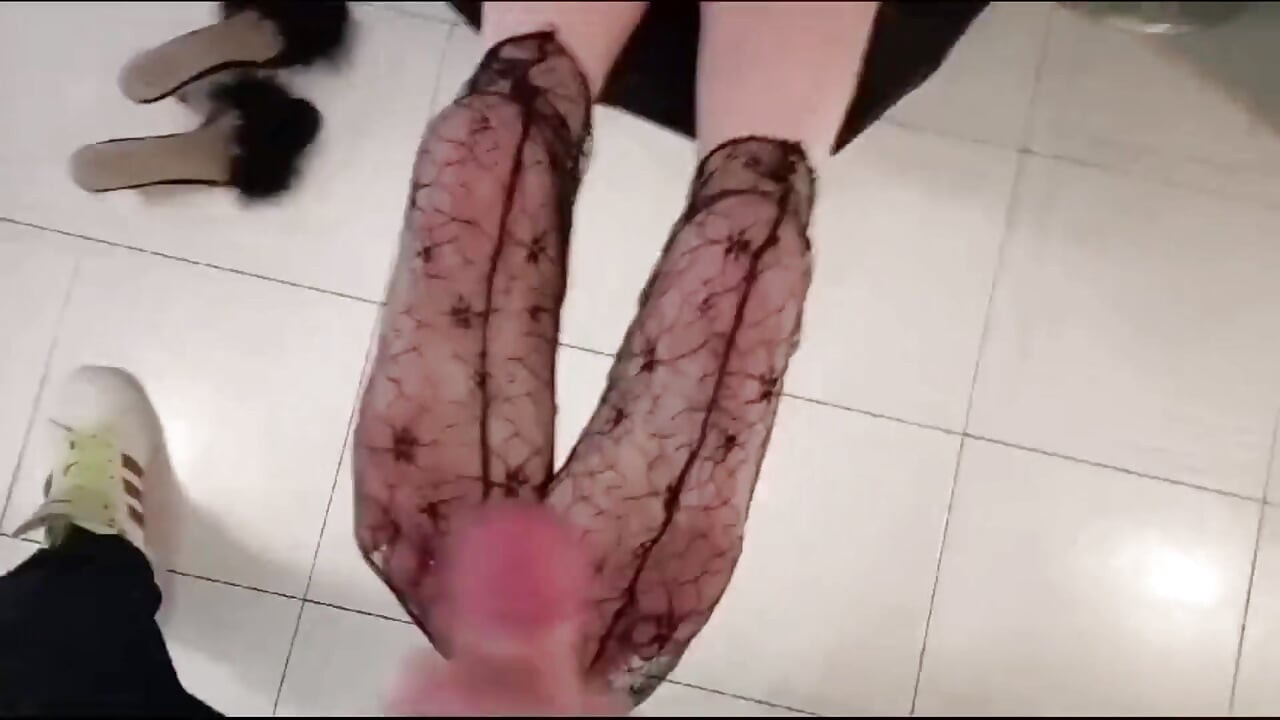 מוקדש לאוהבי סוליות ניילון