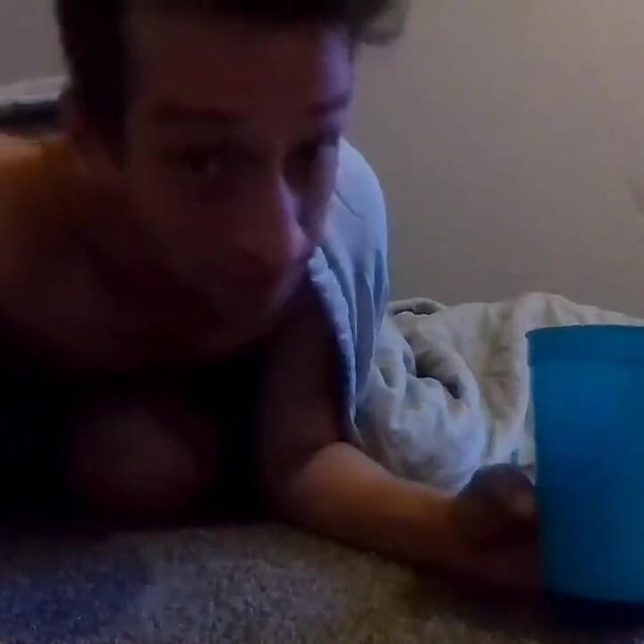 Urinating Fetish Fanclub Video of the Month (ffvotm); Bonus Video August 2020