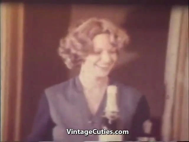 Girl Sucks and Fucks a Really Big Dick (1970s Vintage)