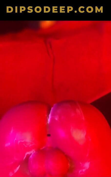 フェムボーイのギャップとおならのクリーミーなお尻穴、おもちゃ付き - アナルトレーニング