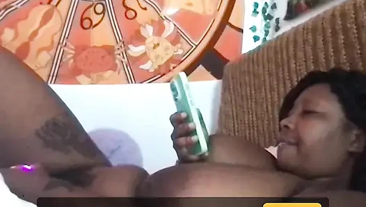 Apa yang terjadi ketika u mengirim porno / masturbasinya