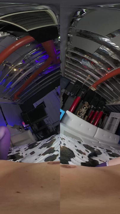 Epski trenutak iz filma "VRCosplayX: Nevjerojatna Lily Lou dok se Toriel iz Undertalea želi pobrinuti za tebe"
