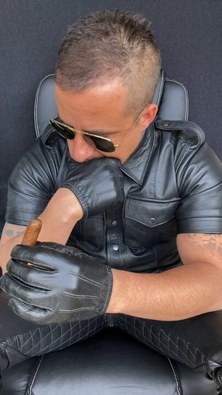 CIGAR & LEATHER