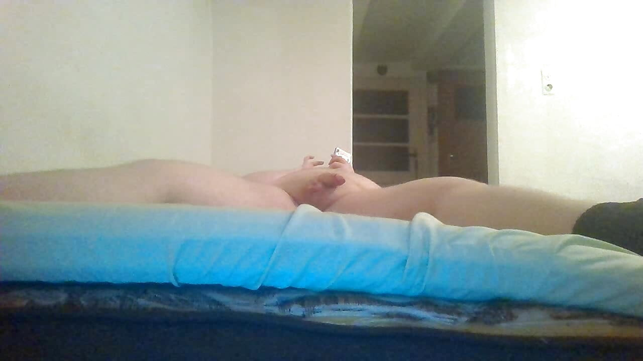 Geiles abspirzen im Bett chubey