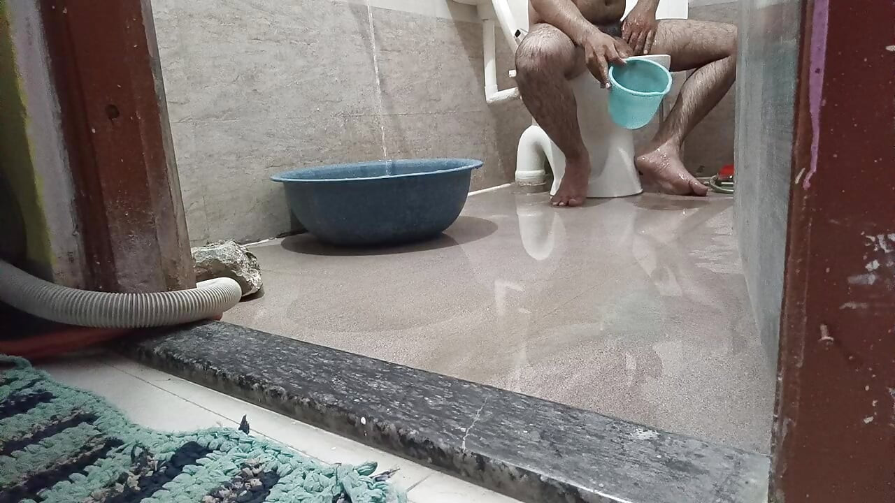 Kaun mere Sath nanga nahana pasand karenge